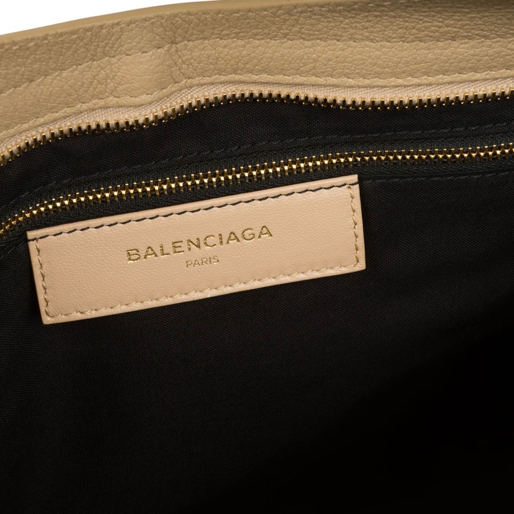 Auth Balenciaga City Bag medium Metallic edge Beige Chèvre Gold strap Mirror - Picture 11 of 12